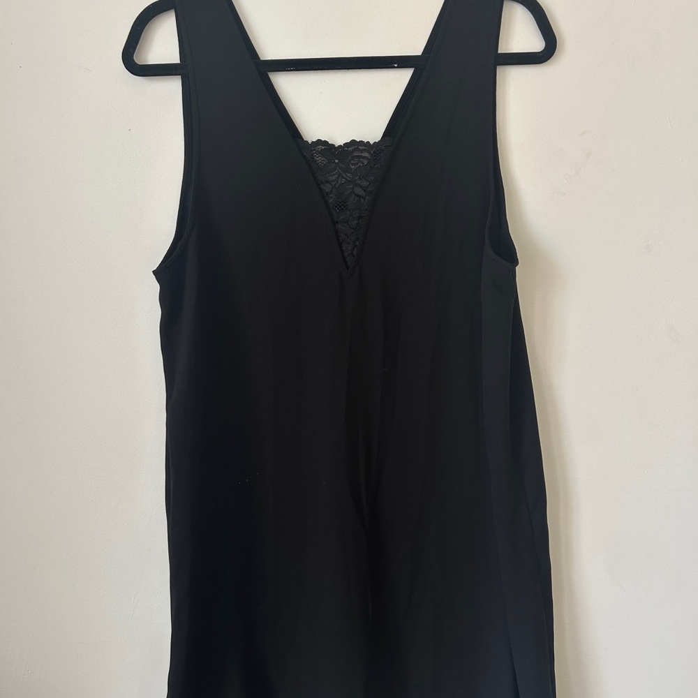 Tildon Black Sleeveless Dress with Lace Detail